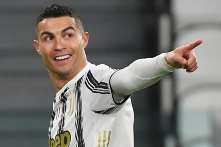 Les Chirurgies Esthétiques De Cristiano Ronaldo